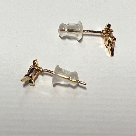 Dainty Dinosaur Series: Pink Marquise Crystal Duck-Billed Dinosaur Stud Earrings - Picture 5 of 9